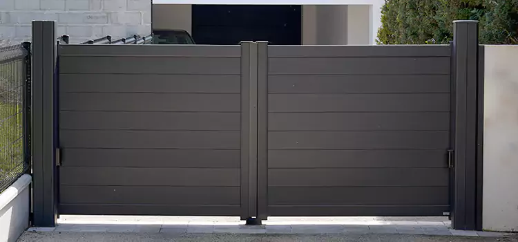 Common Residential Gate Issues We Resolve in Edgewater, FL